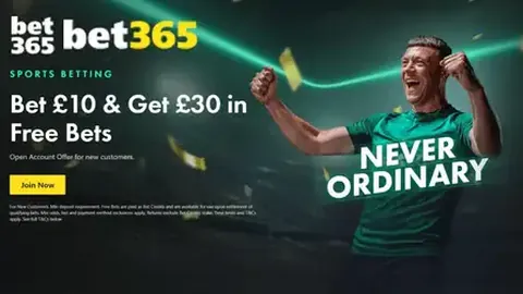 汉密尔顿与52岁女星恋情告吹，女方约会后感受冷漠